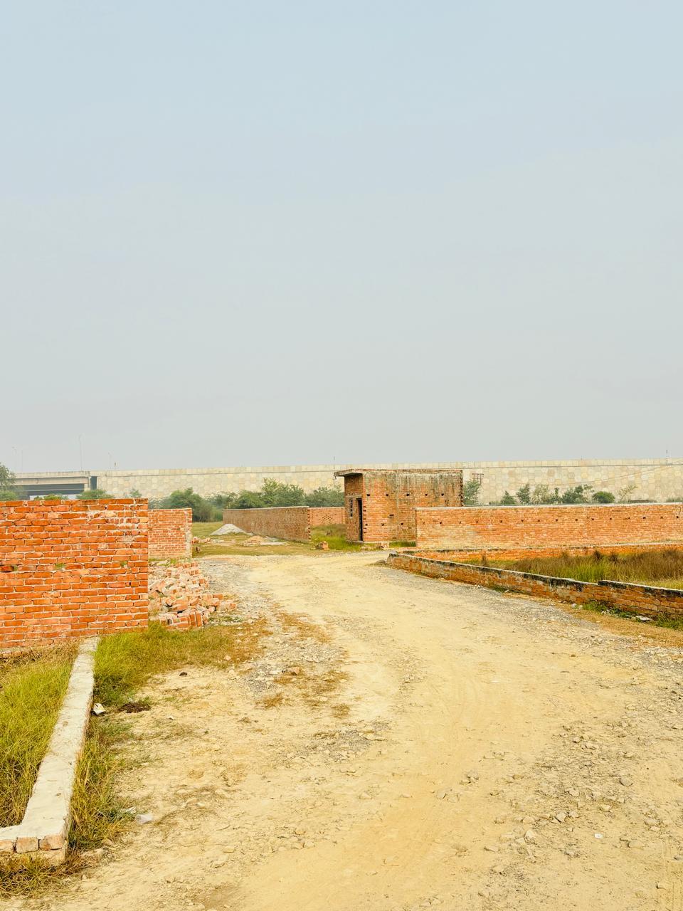 Residential Plots on Sultanpur Road & Jail Road, Gosaiganj Lucknow