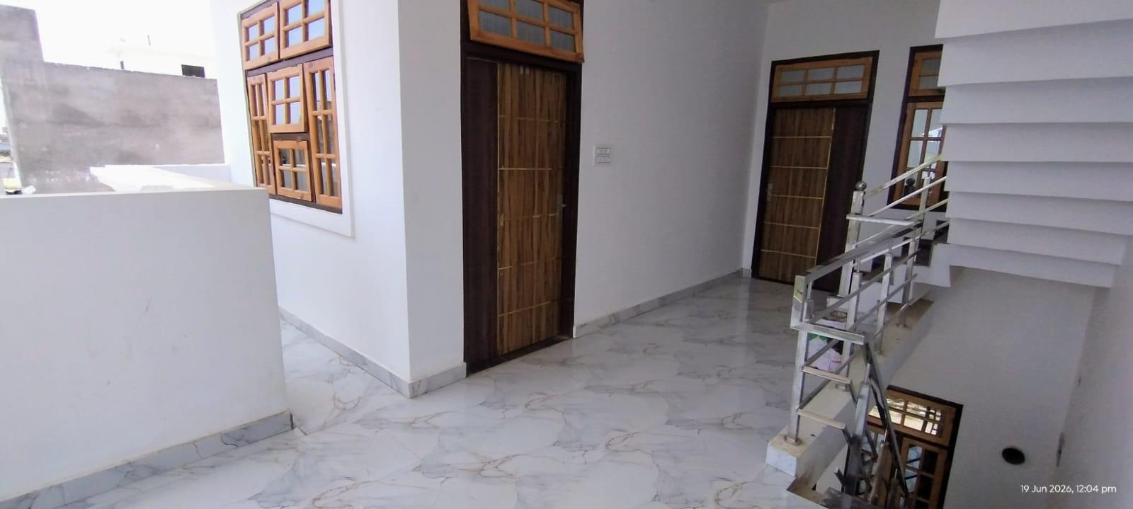Ready to Move: Luxurious 2600 Sq. Ft. Independent Duplex Villa in the Prime Location of Janakipuram.