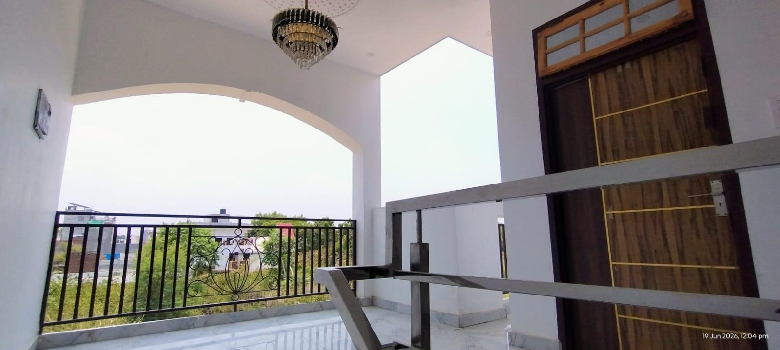 Ready to Move: Luxurious 2600 Sq. Ft. Independent Duplex Villa in the Prime Location of Janakipuram.