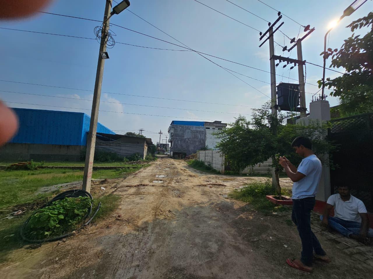 Plots in Janki Vihar Colony Near Tedhi Pulia