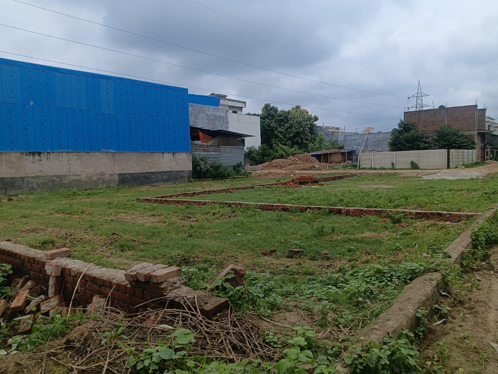 Plots in Janki Vihar Colony Near Tedhi Pulia
